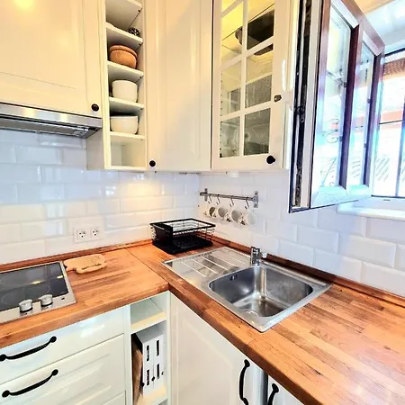 Downtown Pueblo Lopez Eco In Center 아파트 푸엔히롤라