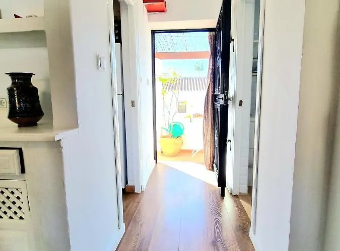 Downtown Pueblo Lopez Eco In Center