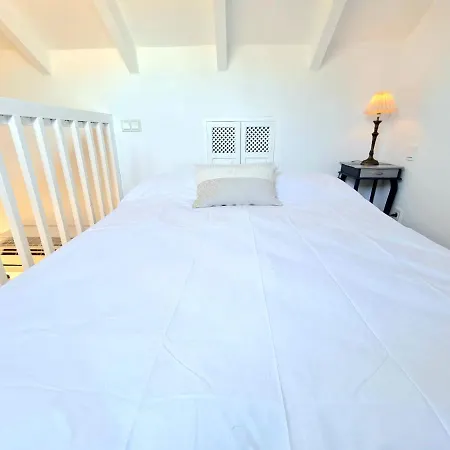 Downtown Pueblo Lopez Eco In Center Appartement *