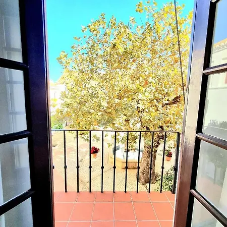 Downtown Pueblo Lopez Eco In Center Apartment