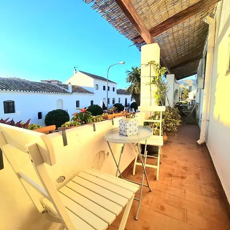 Downtown Pueblo Lopez Eco In Center Fuengirola