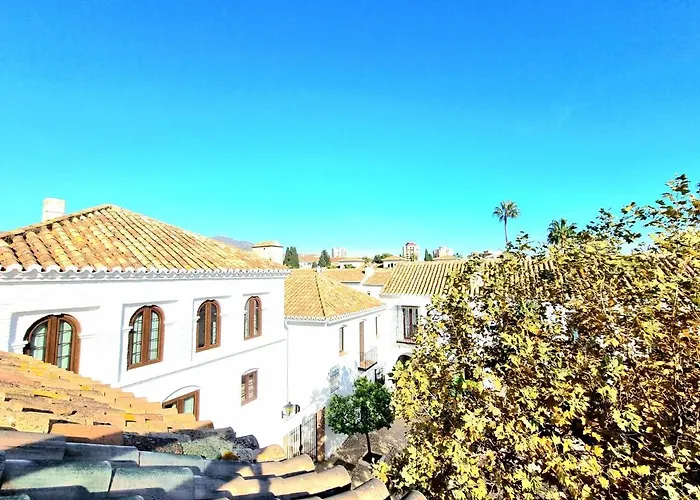 Downtown Pueblo Lopez Eco In Center Apartament Fuengirola