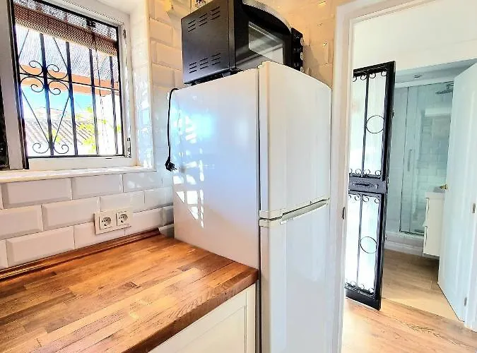 Downtown Pueblo Lopez Eco In Center *