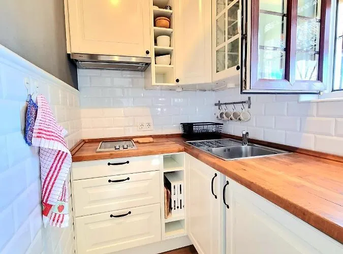 Downtown Pueblo Lopez Eco In Center Apartment