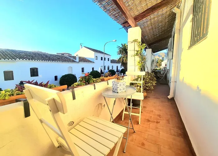 Downtown Pueblo Lopez Eco In Center Fuengirola