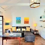 Downtown Pueblo Lopez Eco In Center Апартаменты *