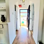 Downtown Pueblo Lopez Eco In Center