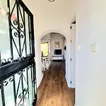 Downtown Pueblo Lopez Eco In Center *